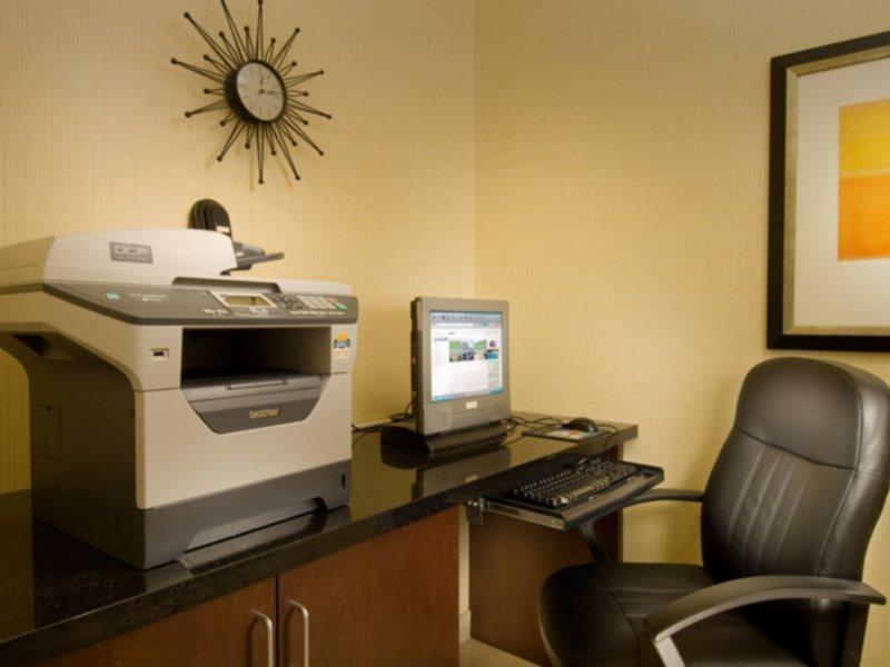 Springhill Suites By Marriott Jacksonville North I-95 Area Buitenkant foto