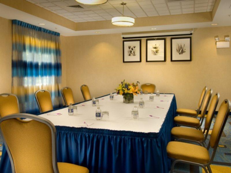 Springhill Suites By Marriott Jacksonville North I-95 Area Buitenkant foto